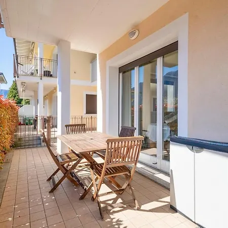 In 2 Bedrooms Parking Space Pool Pedestrian Area Apartment *