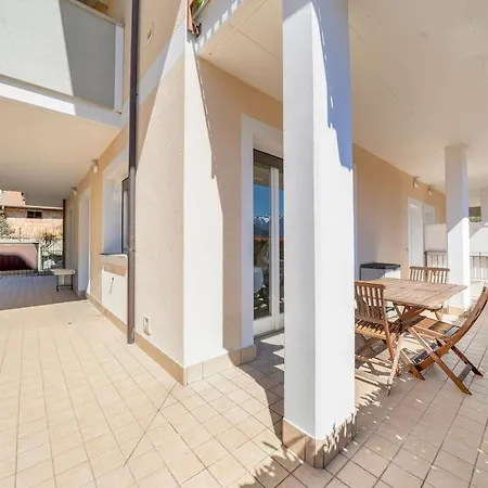 In 2 Bedrooms Parking Space Pool Pedestrian Area Apartment Lenno