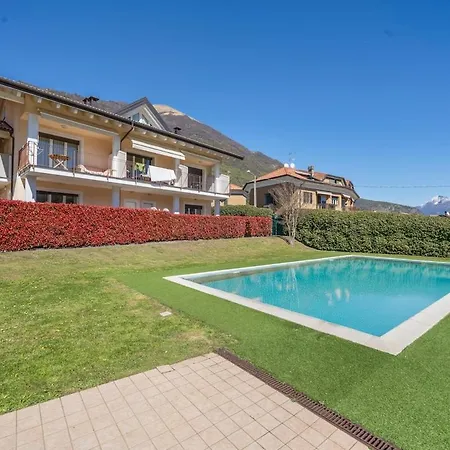 In 2 Bedrooms Parking Space Pool Pedestrian Area *